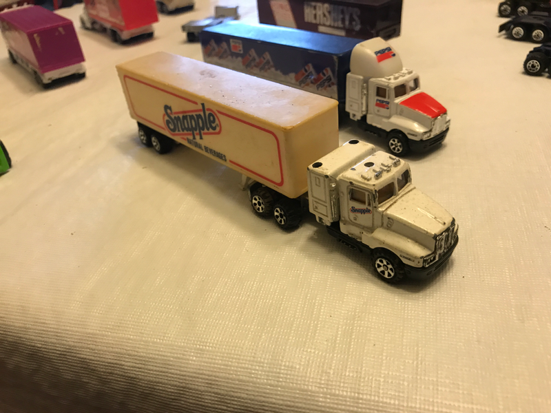 Illustration for article titled Colossal Die-Cast Collection - Box 102 - Keep on Truckin'